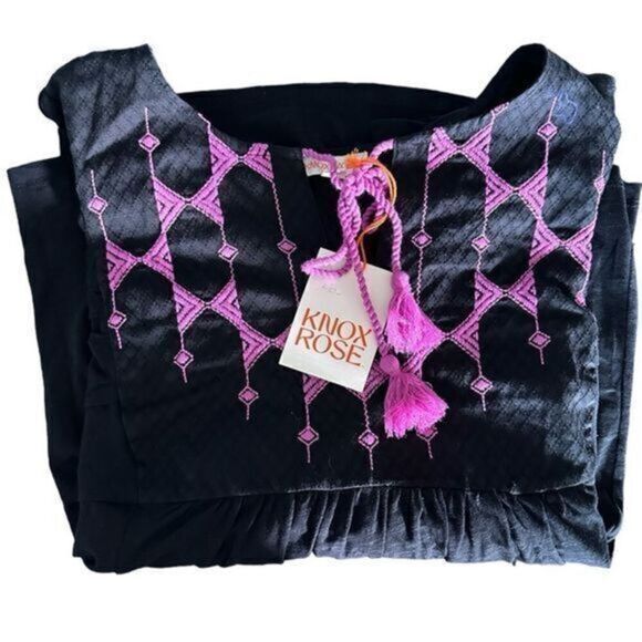 NWT Knox Rose Plus Size Baby Doll Style Black Top with Pink Embroidery- Size XXL - Picture 1 of 7